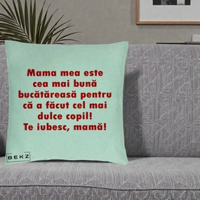 Cadou pentru Mama - Perna Personalizata Mama cea Mai Buna Bucatareasa, 40x40 cm, Verde Menta, Husa Detasabila, Perna Inclusa, BEKZ®