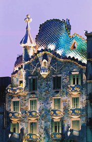 Fotografie Spain, Barcelona, Gaudi's Casa Batllo, dusk, Shaun Egan