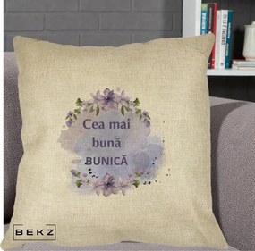 Cadou pentru Bunica - Perna Personalizata Cea Mai Buna Bunica Flori Mov Acuarela Negru, 40x40 cm, Crem, Husa Detasabila, Perna Inclusa, BEKZ®