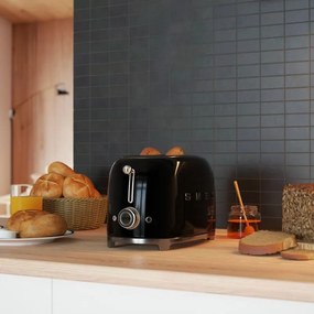 Prajitor de paine SMEG 50's Style TSF01BLEU, 950 W, 2 felii, 6 trepte, Tava pentru firimituri, Cablu integrat, Otel inoxidabil, Negru