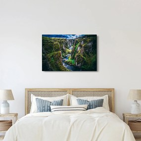 Tablou - Râu într-o vale stâncoasă (90x60 cm)
