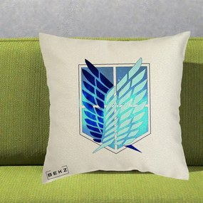 Perna Personalizata Attack on Titan Wings of Freedom, 40x40 cm, Ecru, Husa Detasabila, Perna Inclusa, BEKZ®