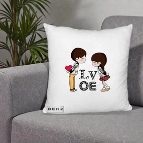 Cadou Romantic - Perna Personalizata Cuplu Kawaii LOVE, 40x40 cm, Alb Pufos, Husa Detasabila, Perna Inclusa, BEKZ®