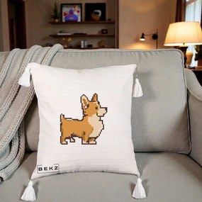 Perna Personalizata Corgi Pixel Art, 40x40 cm, Bej cu Franjuri, Husa Detasabila, Perna Inclusa, BEKZ®