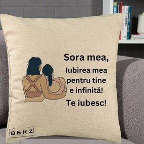 Cadou pentru Sora - Perna Personalizata Sora Mea Te Iubesc Doua Fete Fashioniste Line Art, 40x40 cm, Bej, Husa Detasabila, Perna Inclusa, BEKZ®