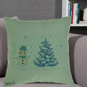 Perna Decorativa Om de Zapada si Brad Craciun, 40x40 cm, Verde, Husa Detasabila, Perna Inclusa, BEKZ®