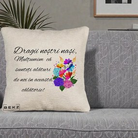Cadou pentru Nasi - Perna Personalizata Dragii Nostri Nasi Multumim cu Flori Multicolore, 40x40 cm, Bej Canapea, Husa Detasabila, Perna Inclusa, BEKZ®