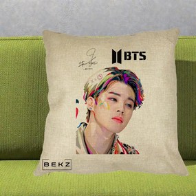 Perna Personalizata K-pop BTS Jimin Portret Artistic Multicolor cu Autograf, 40x40 cm, Crem, Husa Detasabila, Perna Inclusa, BEKZ®
