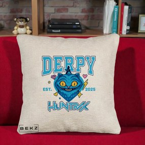 Perna Personalizata K-pop HUNTRX Derpy Pisica Albastra, 40x40 cm, Bej Canapea, Husa Detasabila, Perna Inclusa, BEKZ®
