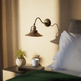 Aplica de perete rustica din alama Alice