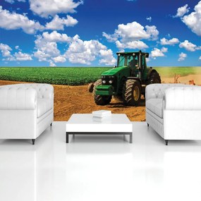 Fototapet - Tractor verde pe teren (152,5x104 cm)