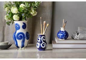 Vază albastră din gresie pictată manual Tulle – Kähler Design