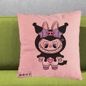 Perna Personalizata Labubu x Kuromi, 40x40 cm, Roz, Husa Detasabila, Perna Inclusa, BEKZ®