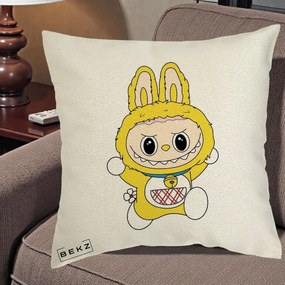Perna Personalizata Labubu Galben Doraemon, 40x40 cm, Ecru, Husa Detasabila, Perna Inclusa, BEKZ®
