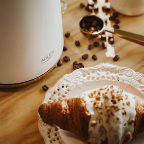 Fierbător electric Adler AD 1352, 2200W, 1,7 l, STRIX, bază rotativă, oprire automată, alb