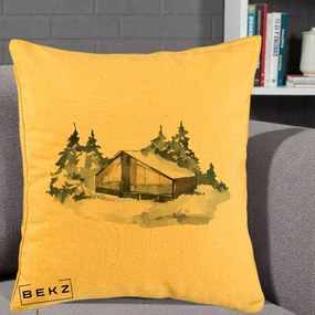 Perna Decorativa Cabana de Iarna in Padure, 40x40 cm, Galben, Husa Detasabila, Perna Inclusa, BEKZ®