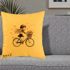 Perna Decorativa Fetita Kawaii pe Bicicleta cu Trandafiri si Inimioare, 40x40 cm, Galben, Husa Detasabila, Perna Inclusa, BEKZ®