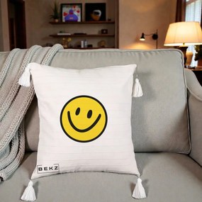 Perna Decorativa Smiley Face Galben Clasic, 40x40 cm, Bej cu Franjuri, Husa Detasabila, Perna Inclusa, BEKZ®