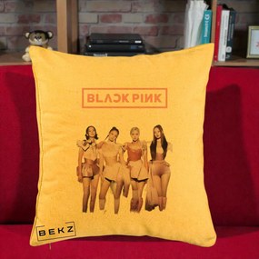 Perna Personalizata K-pop BLACKPINK Fotografie Grup Tinute Roz, 40x40 cm, Galben, Husa Detasabila, Perna Inclusa, BEKZ®