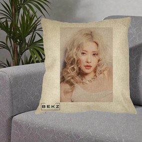 Perna Personalizata K-pop BLACKPINK Rose, 40x40 cm, Crem, Husa Detasabila, Perna Inclusa, BEKZ®