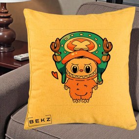 Perna Personalizata Labubu x Tony Tony Chopper, 40x40 cm, Galben, Husa Detasabila, Perna Inclusa, BEKZ®