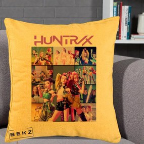 Perna Personalizata K-pop HUNTRX Colaj Animat Foto Grup, 40x40 cm, Galben, Husa Detasabila, Perna Inclusa, BEKZ®