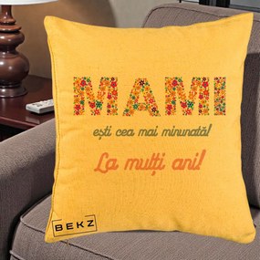 Cadou pentru Mama - Perna Personalizata Mami Esti Cea mai Minunata La Multi Ani cu Litere Florale, 40x40 cm, Galben, Husa Detasabila, Perna Inclusa, BEKZ®
