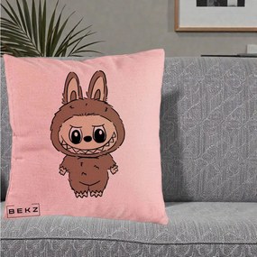 Perna Personalizata Labubu Maro Natural Solo, 40x40 cm, Roz, Husa Detasabila, Perna Inclusa, BEKZ®