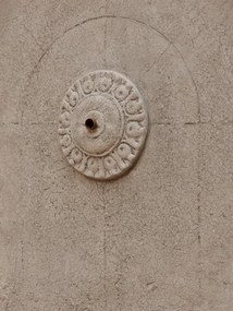 Fantana decorativa de gradina, din piatra si rasina, Aliena