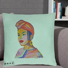 Perna Decorativa Portret Femeie Africana, 40x40 cm, Verde Menta, Husa Detasabila, Perna Inclusa, BEKZ®