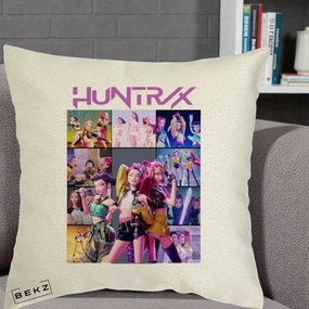 Perna Personalizata K-pop HUNTRX Colaj Animat Foto Grup, 40x40 cm, Ecru, Husa Detasabila, Perna Inclusa, BEKZ®