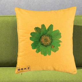 Perna Decorativa Floare Gerbera Teal Acuarela, 40x40 cm, Galben, Husa Detasabila, Perna Inclusa, BEKZ®