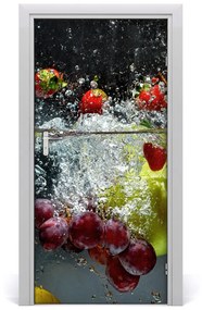 Autocolante pentru usi Fructele sub apa