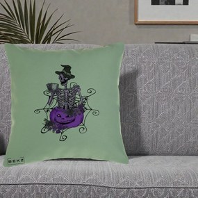 Perna Decorativa Schelet Vrajitor cu Dovleac Violet Halloween, 40x40 cm, Verde, Husa Detasabila, Perna Inclusa, BEKZ®