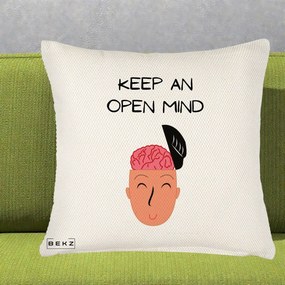 Perna Decorativa Keep An Open Mind, 40x40 cm, Crem Reliefat, Husa Detasabila, Perna Inclusa, BEKZ®
