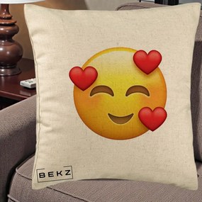 Perna Decorativa Emoji cu 3 Inimi, 40x40 cm, Bej, Husa Detasabila, Perna Inclusa, BEKZ®