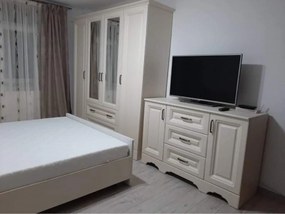 Dormitor MDF Bavaria, Dulap 4 Usi si 2 Sertare, Vanilie Mat