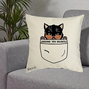 Perna Decorativa Judging You Silently Pisica Buzunar, 40x40 cm, Ecru, Husa Detasabila, Perna Inclusa, BEKZ®