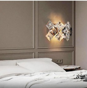 Aplica de perete Model 89005/2 FG – Eleganţă clasică şi iluminare funcţională