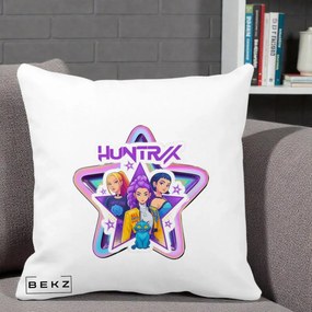 Perna Personalizata K-pop HUNTRX Trio Stea cu Pisica, 40x40 cm, Alba Mata, Husa Detasabila, Perna Inclusa, BEKZ®