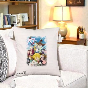 Perna Personalizata Nanatsu no Taizai Cele Sapte Pacate Mortale Anime, 40x40 cm, Bej cu Franjuri, Husa Detasabila, Perna Inclusa, BEKZ®
