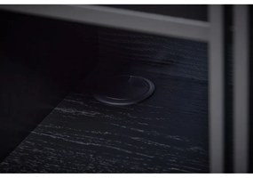 Comodă neagră joasă cu aspect de lemn de stejar 188x75 cm Ende – Woodman