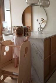 Turn de invatare multifunctional cu tabla