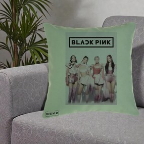 Perna Personalizata K-pop BLACKPINK Poster Roz Tinute Coordonate, 40x40 cm, Verde, Husa Detasabila, Perna Inclusa, BEKZ®