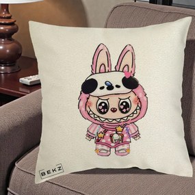 Perna Personalizata Labubu Panda-Bunny Roz, 40x40 cm, Ecru, Husa Detasabila, Perna Inclusa, BEKZ®
