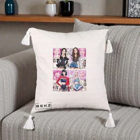 Perna Personalizata K-pop BLACKPINK Fanart Manga Benzi Desenate 4 Membre, 40x40 cm, Bej cu Franjuri, Husa Detasabila, Perna Inclusa, BEKZ®