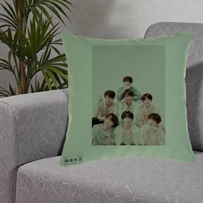 Perna Personalizata K-pop BTS Foto Grup Pastel, 40x40 cm, Verde, Husa Detasabila, Perna Inclusa, BEKZ®