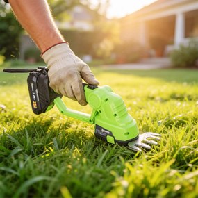 Outsunny 2-în-1 Foarfecă cu acumulator pentru gard viu, foarfecă electrică pentru gard viu &amp; tufe cu lungime de tăiere 20/10 cm, încărcător | Aosom Romania