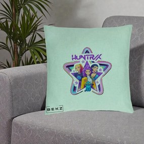 Perna Personalizata K-pop HUNTRX Trio Stea cu Pisica, 40x40 cm, Verde Menta, Husa Detasabila, Perna Inclusa, BEKZ®