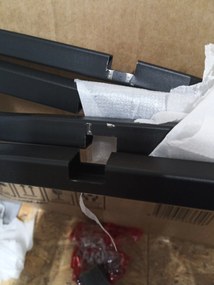 OFERTA Scaun de sufragerie din catifea gri inchis LIBRA cu picioare negre Calitatea a II-a